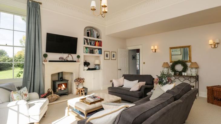 Rockstowes House - Photo 9