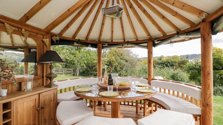 Rockstowes House - Photo 54