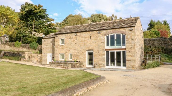 Green Barn - Photo 24