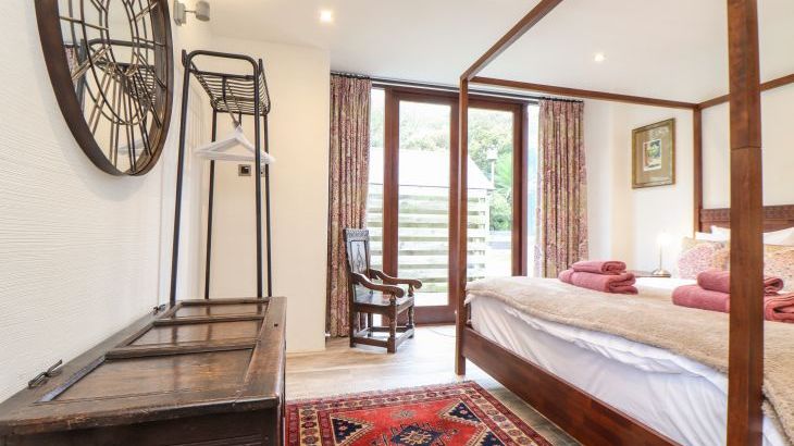 Pol Glas Hall - Photo 20