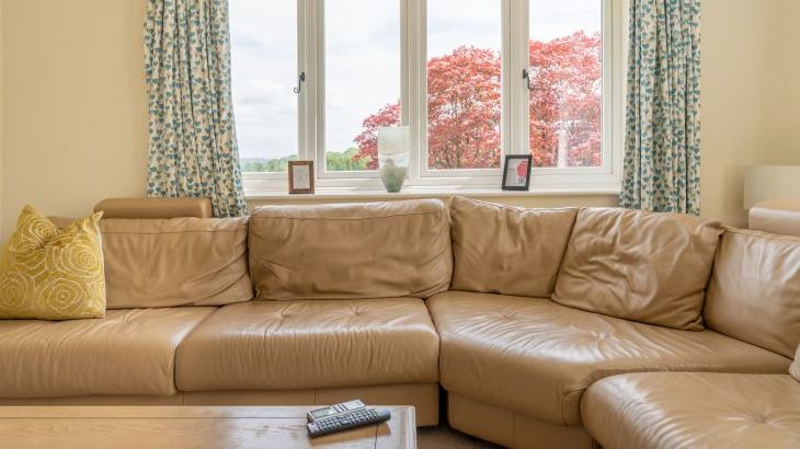 Hazelseat House - Photo 4