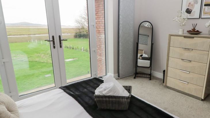 Ty Marlyn - Photo 18