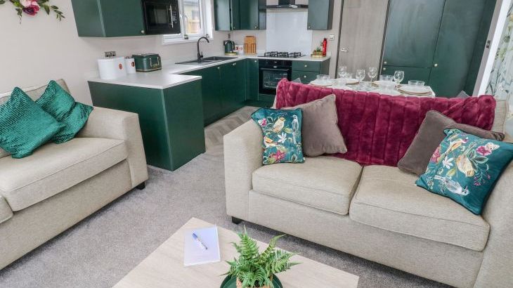 Oyster Lodge - Photo 1