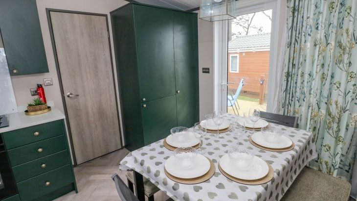 Oyster Lodge - Photo 6