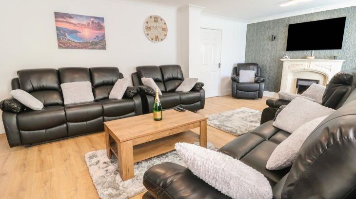 The Beach House - Photo 8