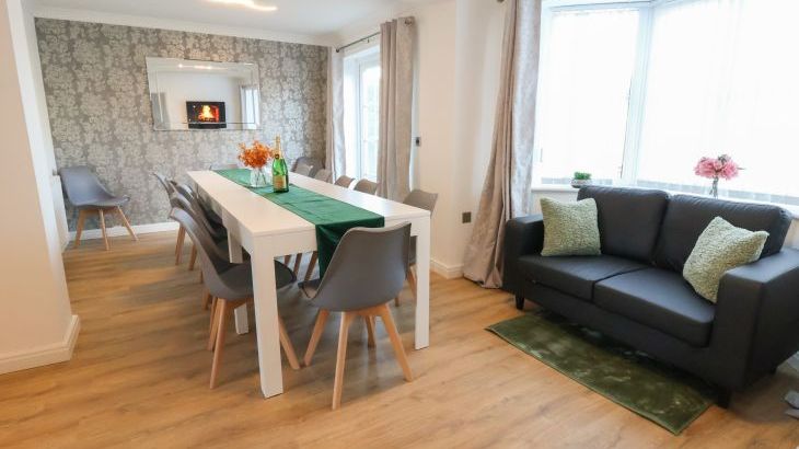 The Beach House - Photo 10