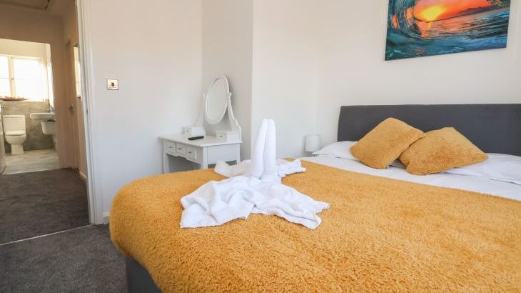 The Beach House - Photo 21