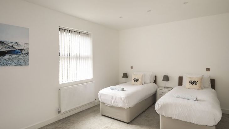 Bryn Min Manton Penthouse - Photo 19