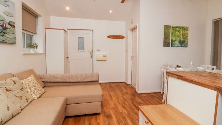 Lair Close Cottage - Photo 2