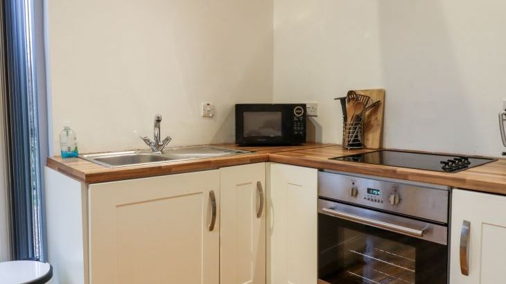 Lair Close Cottage - Photo 7