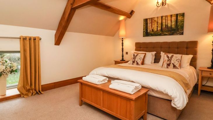 Hornington Lodge - Photo 6