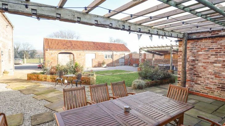 The Hay Barn - Photo 38