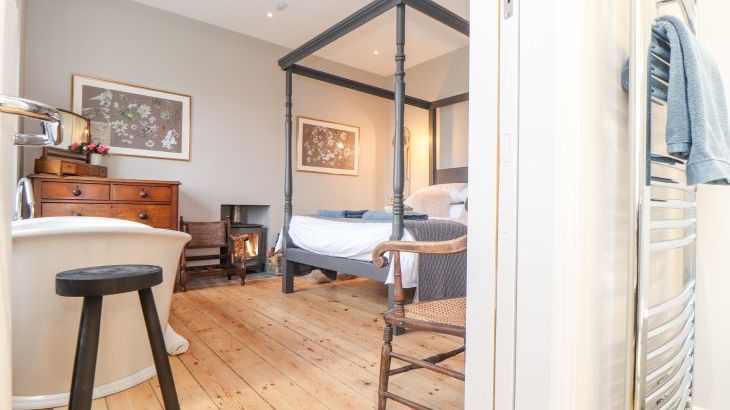 Treveddoe Farmhouse - Photo 28