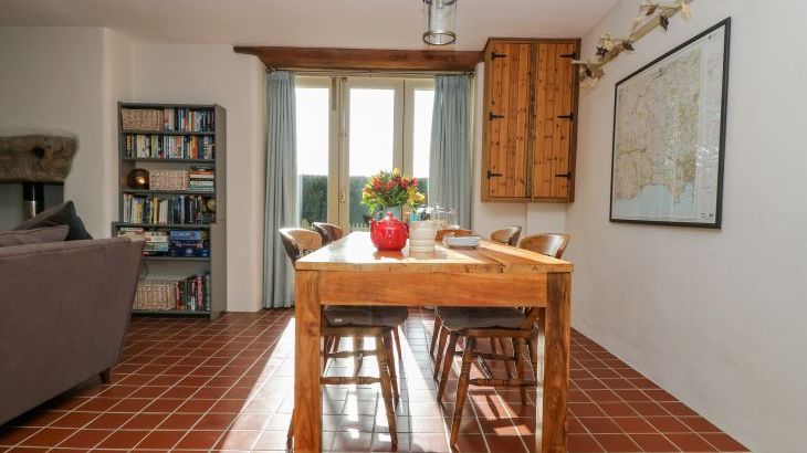 Woodfield Coach House - Photo 7