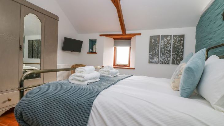 Woodfield Coach House - Photo 12