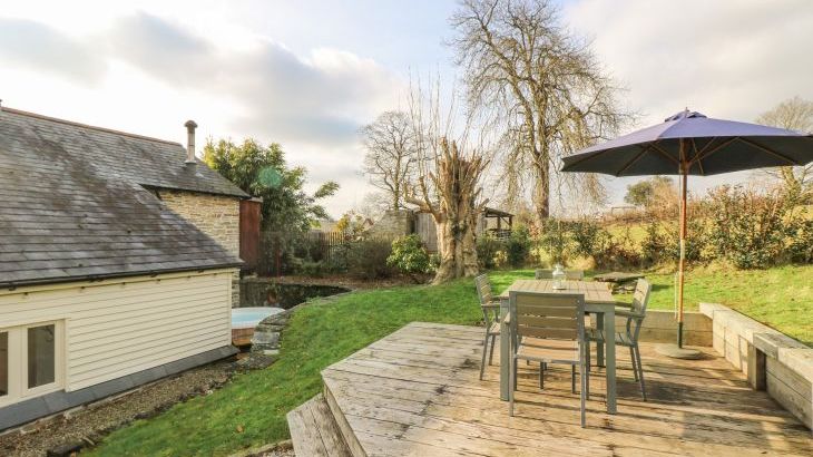 Woodfield Coach House - Photo 29