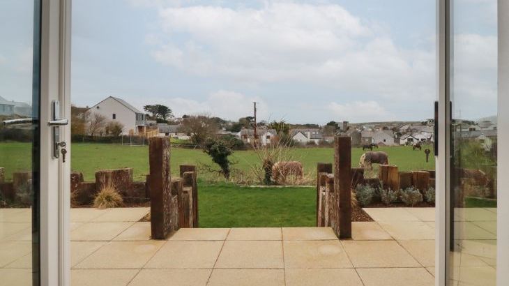 Lavender House - Photo 40