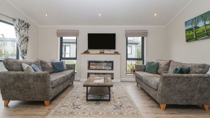 Meadow Lodge - Photo 2