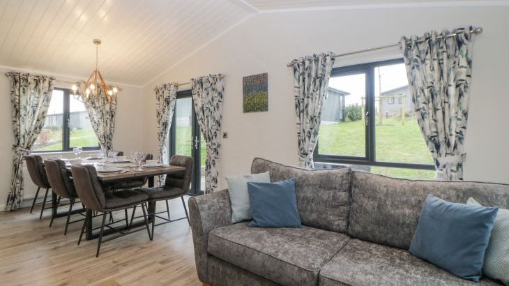 Meadow Lodge - Photo 3