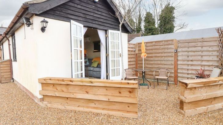 Red Brick Retreat - Main Photo