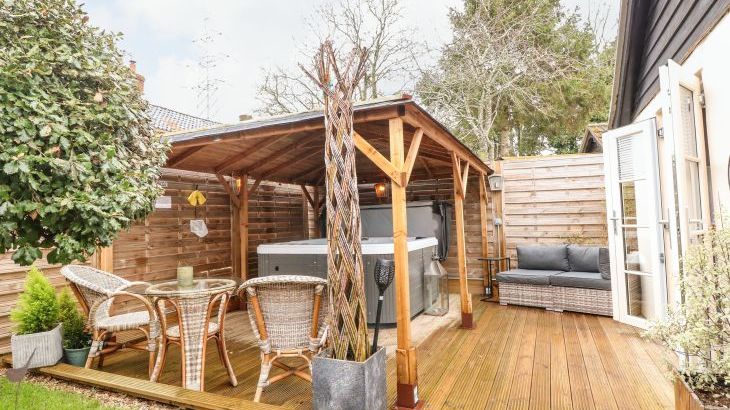 Red Brick Retreat - Photo 19