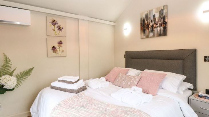 Red Brick Retreat - Photo 12