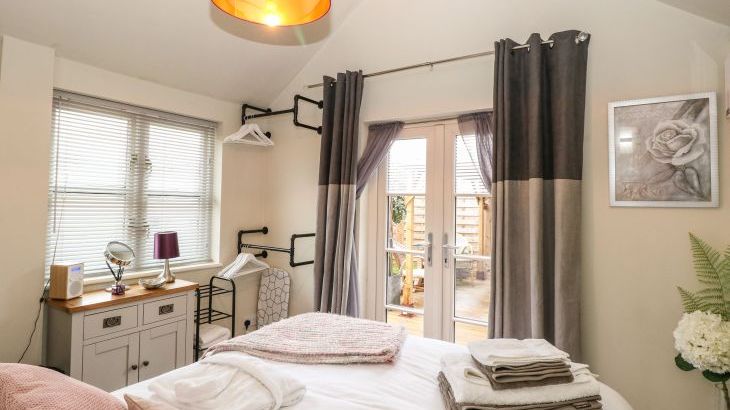 Red Brick Retreat - Photo 13