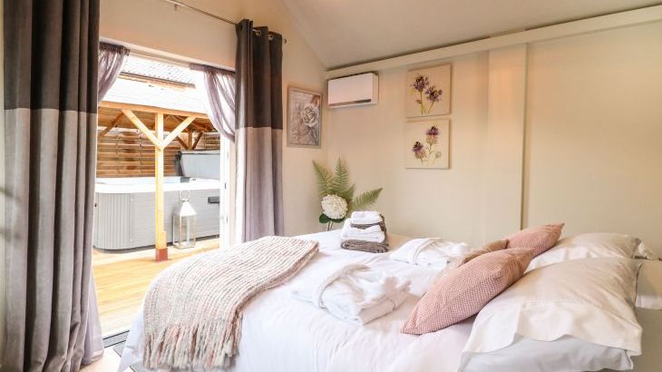 Red Brick Retreat - Photo 14