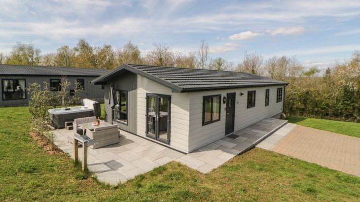 Meadow Lodge - Main Photo