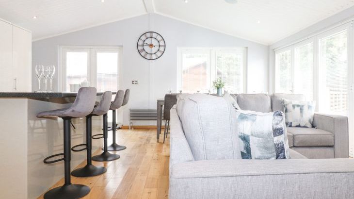 Lakes Lodge - Photo 6