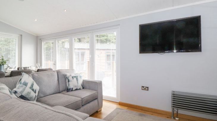 Lakes Lodge - Photo 8