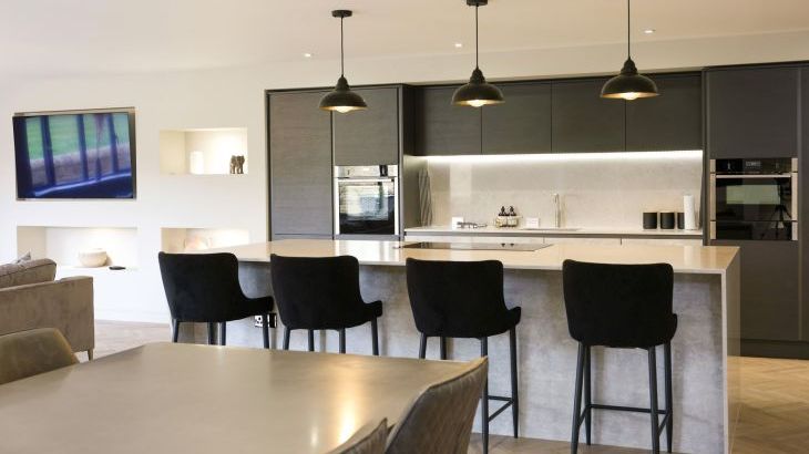 Archstone House - Photo 11