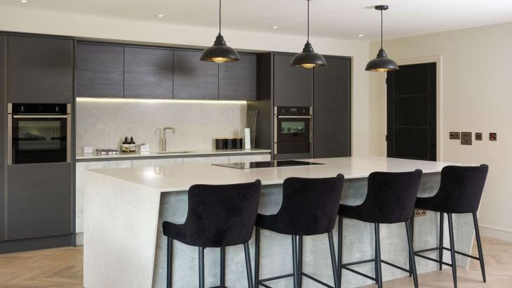 Archstone House - Photo 13