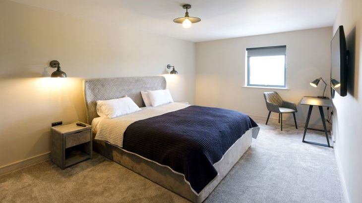 Archstone House - Photo 32