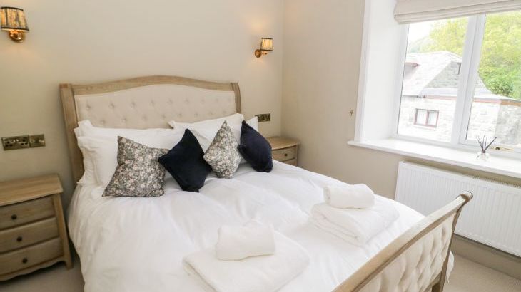 Gwern Borter Manor - Photo 30