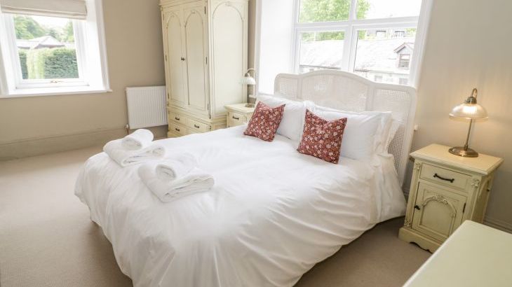 Gwern Borter Manor - Photo 35