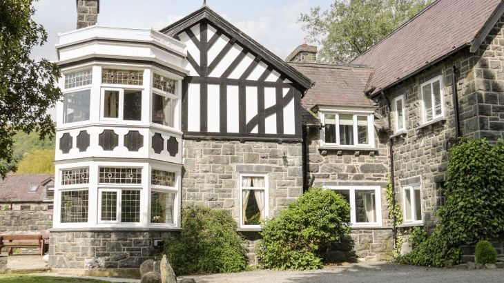 Gwern Borter Manor - Photo 1