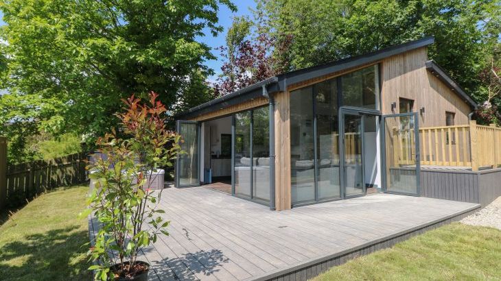 The Nest Brython - Main Photo