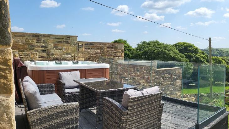 Green Barn - Photo 35