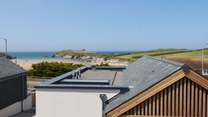 Porth Cove - Photo 4