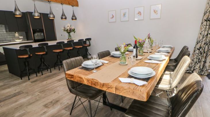 Langley Barn - Photo 7