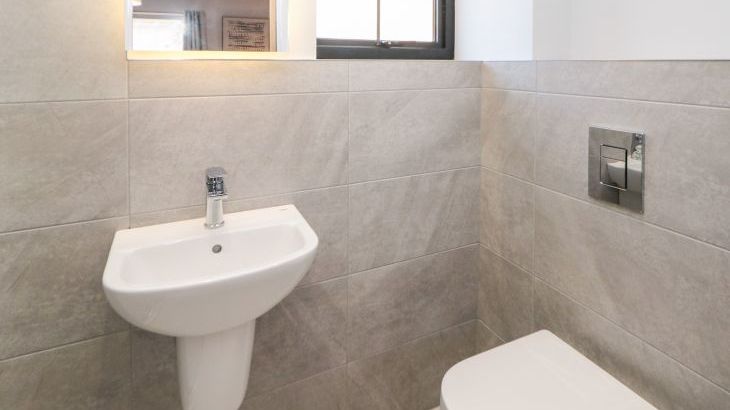 Langley Barn - Photo 23