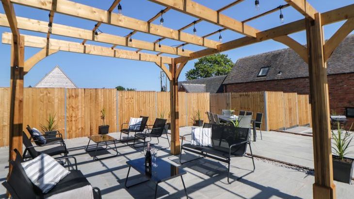 Langley Barn - Photo 32