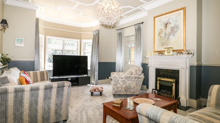 The Hideaway - Photo 2