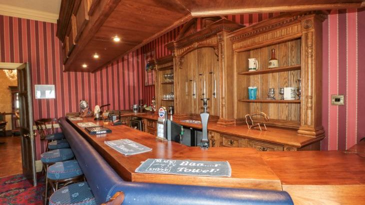 Highcliffe Manor - Photo 7