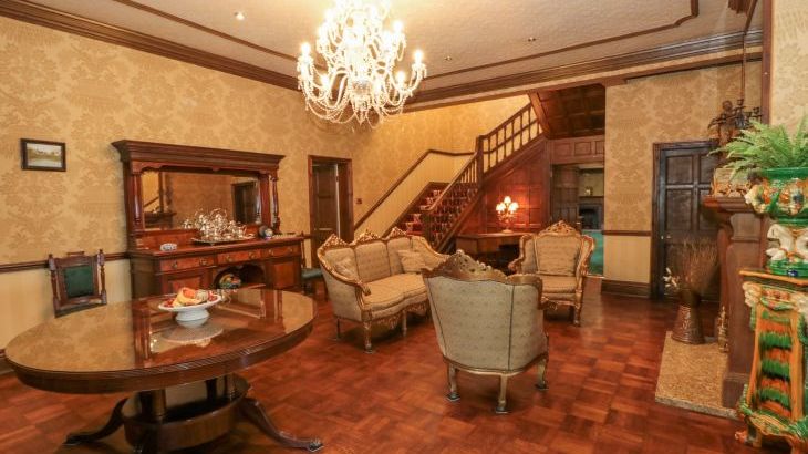 Highcliffe Manor - Photo 9