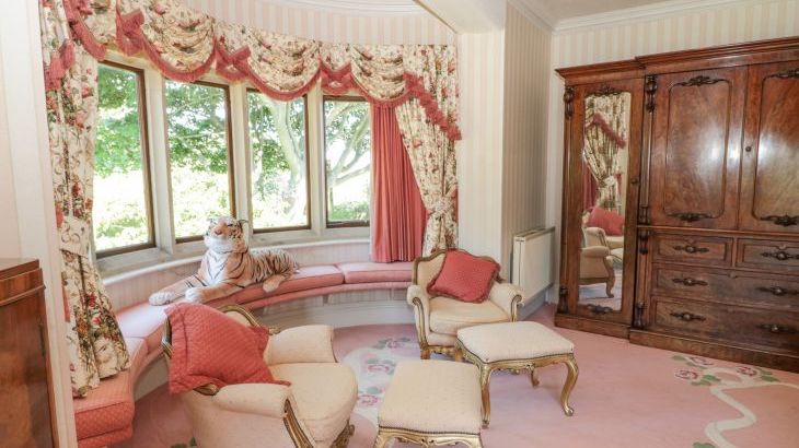 Highcliffe Manor - Photo 31