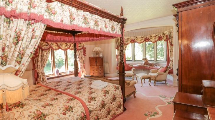 Highcliffe Manor - Photo 33