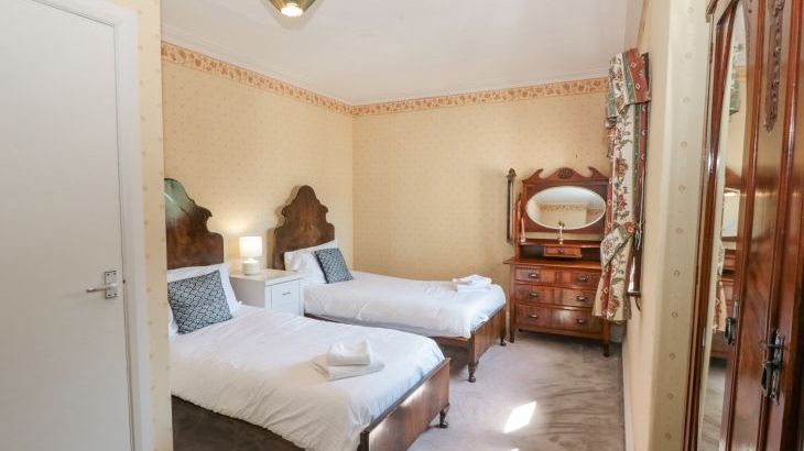 Highcliffe Manor - Photo 44