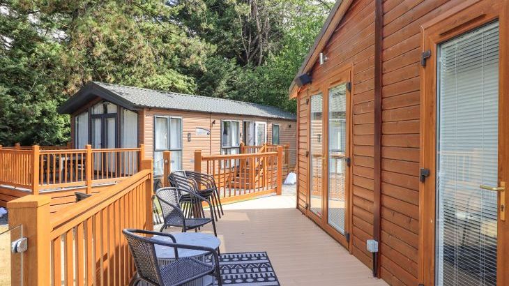 Lakes Lodge - Photo 35